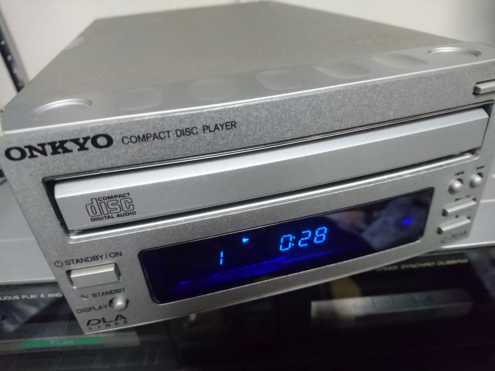 上品 ONKYO オンキヨー高音質CDプレーヤー・除菌クリーニング品 